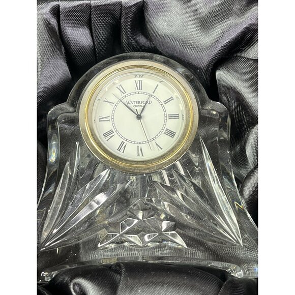 Waterford Crystal "Abbey" Small Quartz Mantel Clock 3.5"x4" with Box Vtg 2000 - Picture 4 of 8